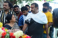 Celebrities Pay Homage To Geetanjali